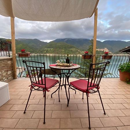 B&B La Casetta Sul Lago Colle di Tora Экстерьер фото
