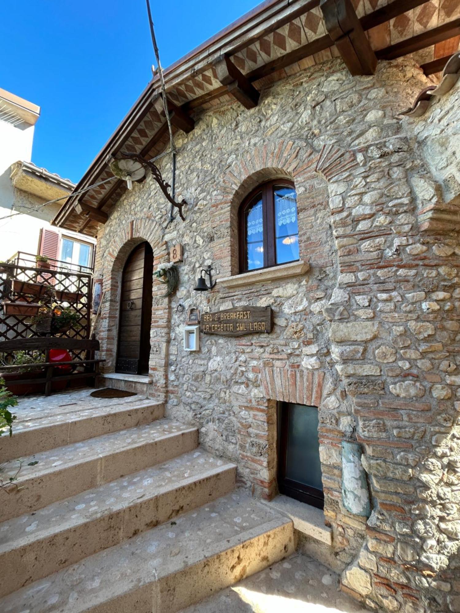 B&B La Casetta Sul Lago Colle di Tora Экстерьер фото